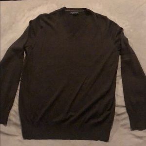 Men’s Banana Republic V-Neck Merino Sweater - XL